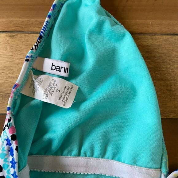 Bar III Women's Printed Plunge Lace Up Back One-Piece Swimsuit, Blue Multi, Smal - Picture 7 of 7